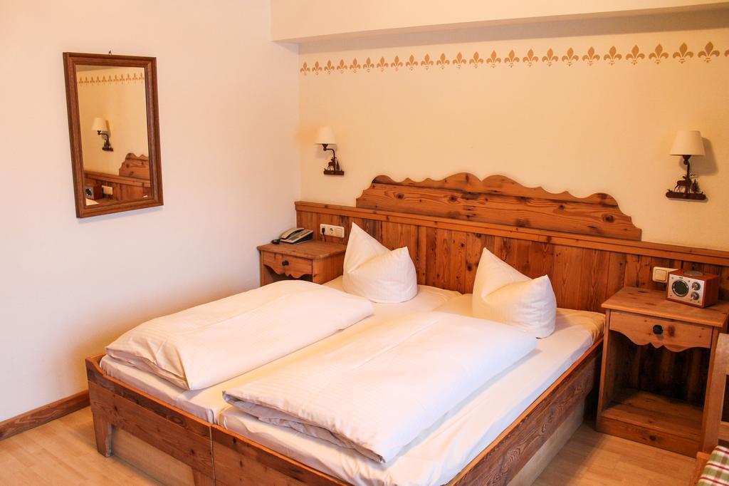 Hotel Forsthaus 오버라우 외부 사진